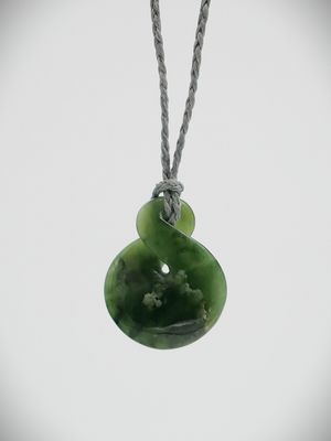 Moko Pounamu Pikorua NZ Genuine Kawakawa Flower Greenstone - Ohariu