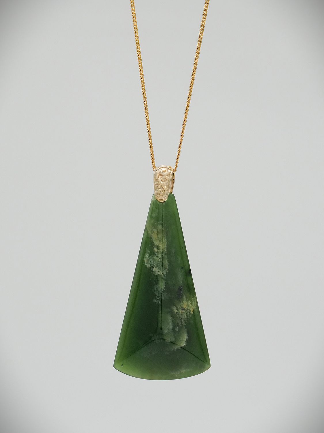 Moko Pounamu Toki NZ Genuine Kahurangi Flower Greenstone & 9ct Gold - Raroa