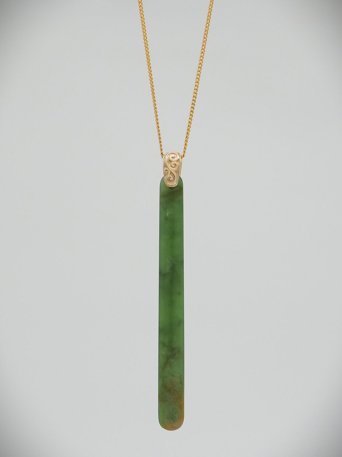 Moko Pounamu Roimata (Teardrop) NZ Genuine Kahurangi Flower Greenstone, & 9ct Gold - Pipinui