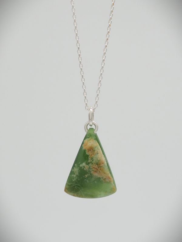 Moko Pounamu Kuru (Drop) NZ Genuine Kahurangi Flower Greenstone & Sterling Silver - Totaranui