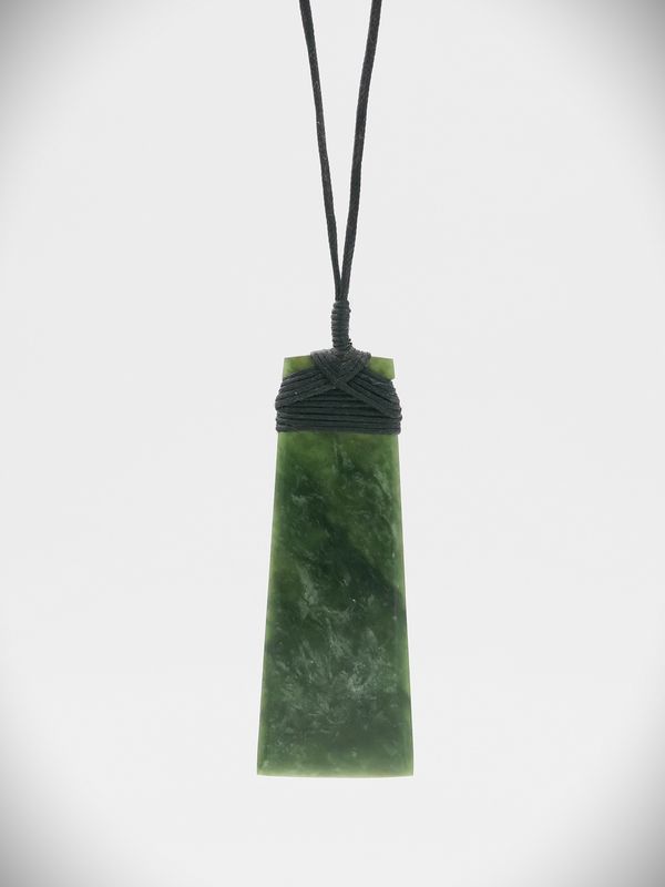 Moko Pounamu Toki NZ Genuine Kawakawa Greenstone - Waiau