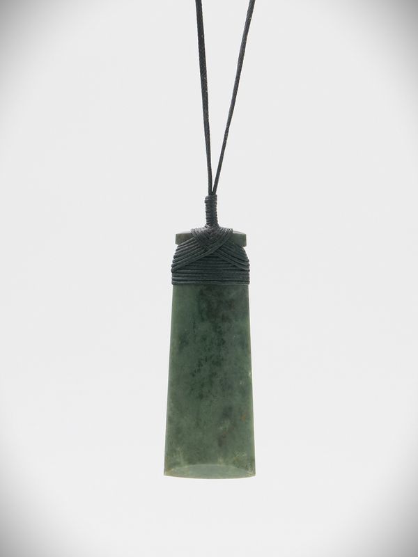 Moko Pounamu Toki NZ Genuine Kawakawa Greenstone - Waiuku