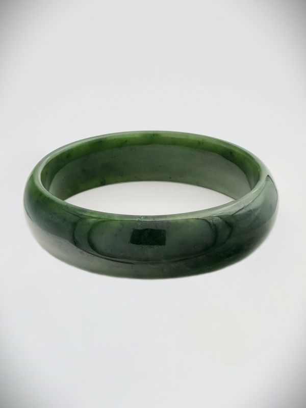 Moko Pounamu Solid Bangle NZ Genuine Kahurangi Greenstone - Karamatura
