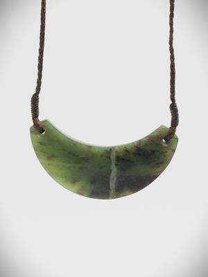 Moko Pounamu Kouma (Breastplate) NZ Genuine Totoweka Greenstone - Te Raupua