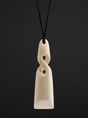 Moko Pounamu Toki Pikorua Bone Carving - Papararangi Moko Pounamu Toki Pikorua Bone Carving - Papararangi