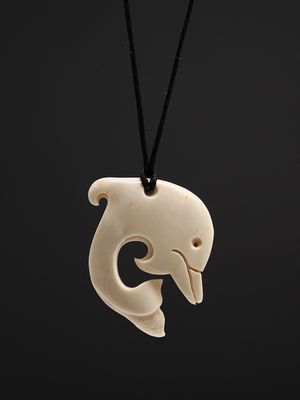 Moko Pounamu,  Dolphin Bone Carving - Horokiwi