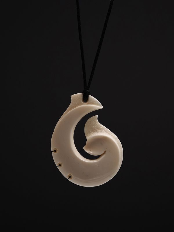 Moko Pounamu,  Hei Matau (Hook) Bone Carving - Petone