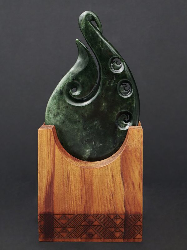 Moko Pounamu Matau Sculpture NZ Genuine Kawakawa Flower Greenstone - Te Awa Kairangi