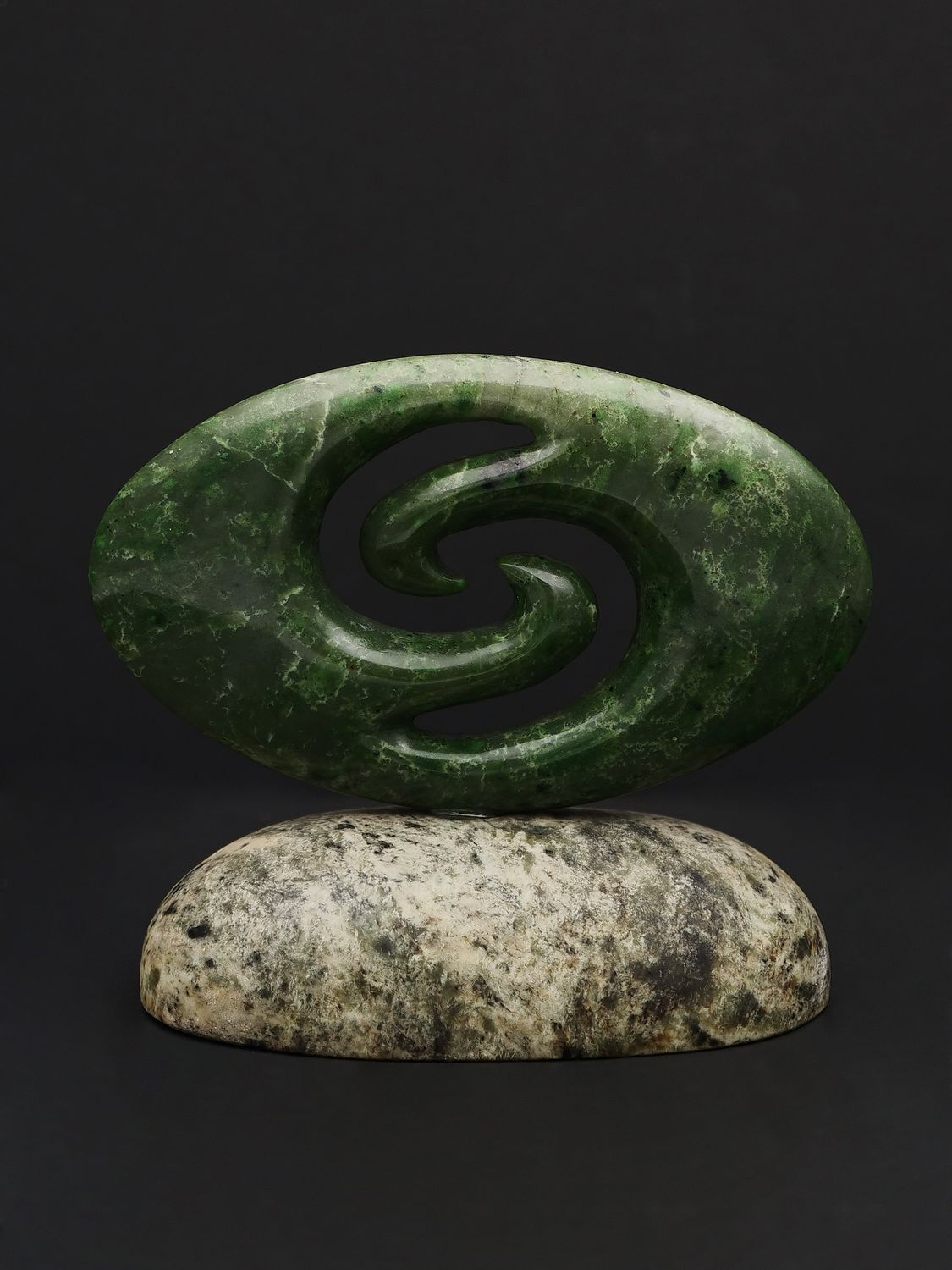 Moko Pounamu Koru NZ Genuine Kawakawa Flower, Kokopu Greenstone - Naenae