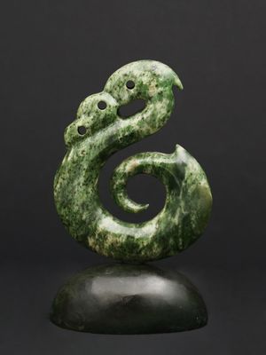 Moko Pounamu Manaia NZ Genuine Kahotea & Kawakawa Greenstone  - Te Tawharau