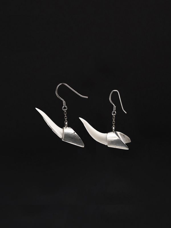 Moko Pounamu,  Genuine Mako Sharks Tooth and Sterling Silver Earrings 14377