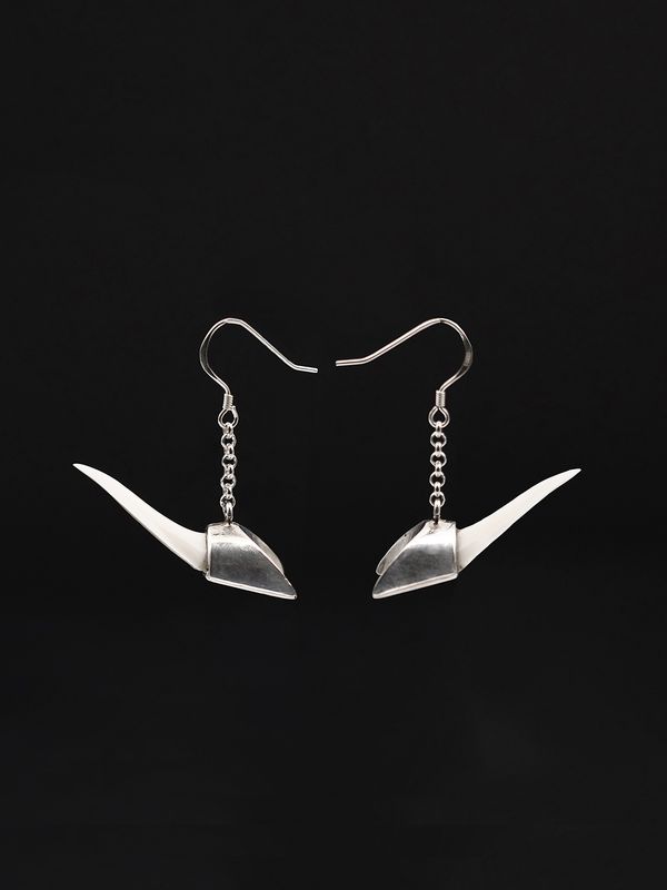 Moko Pounamu,  Genuine Mako Sharks Tooth and Sterling Silver Earrings 14381
