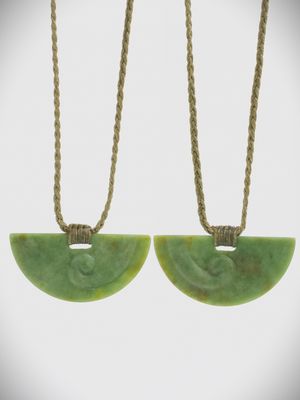 Moko Pounamu Contemporary twin Breastplate's NZ Genuine Kahotea Greenstone - Patumahoe