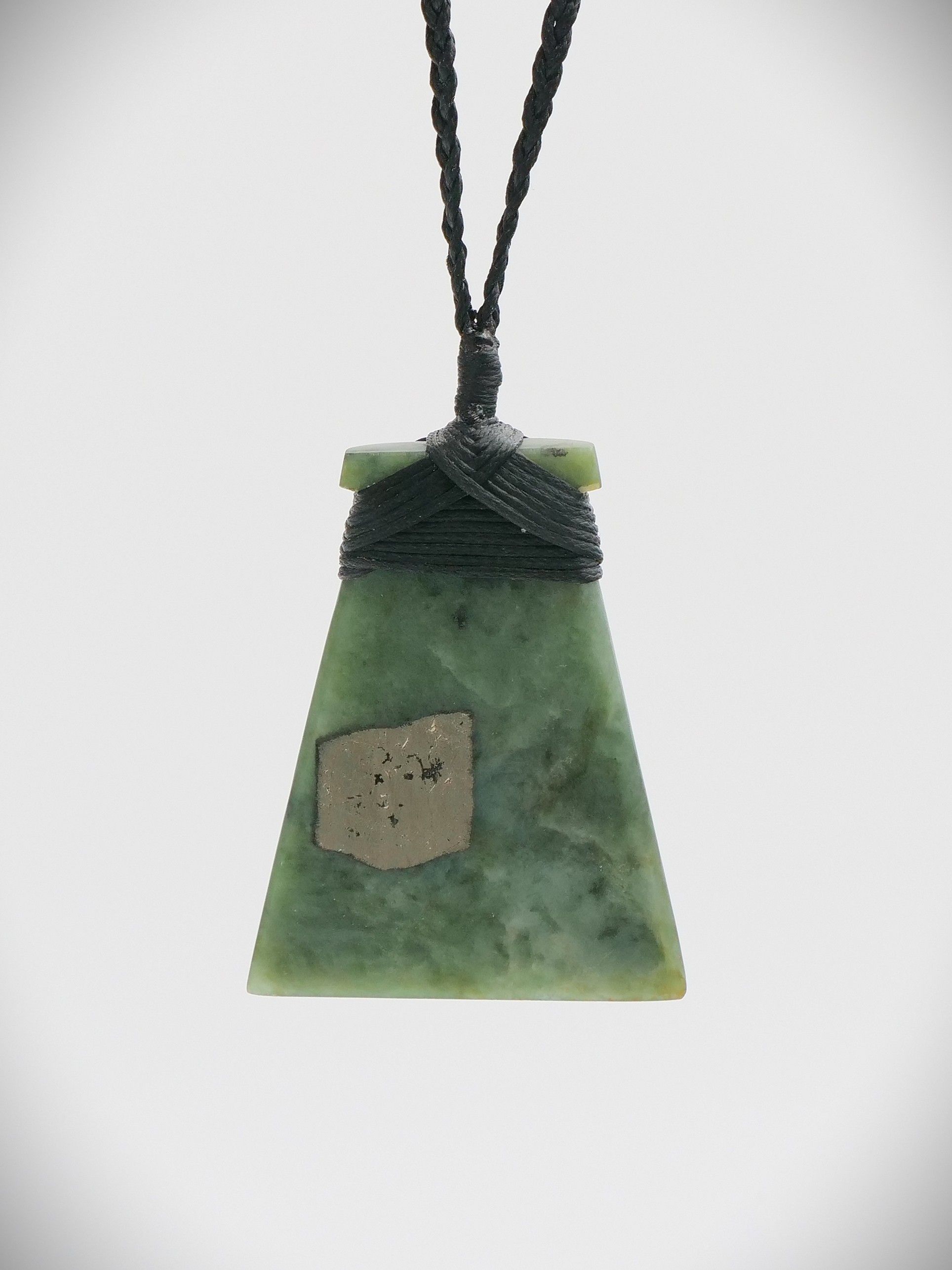 Moko Pounamu Toki NZ Genuine Inanga Flower Greenstone - Piha