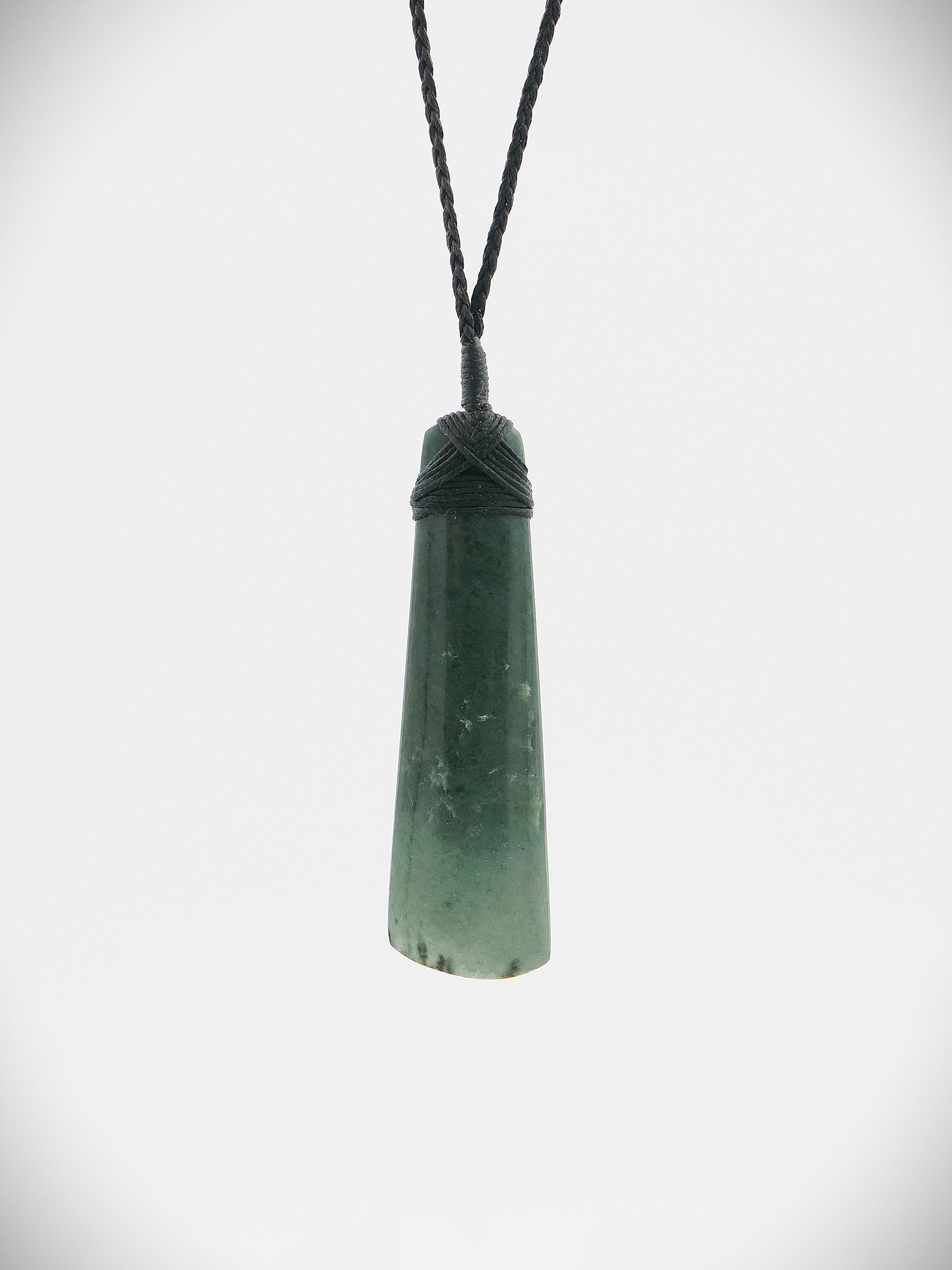 Moko Pounamu Toki NZ Genuine Kawakawa Flower Greenstone - Poutawa