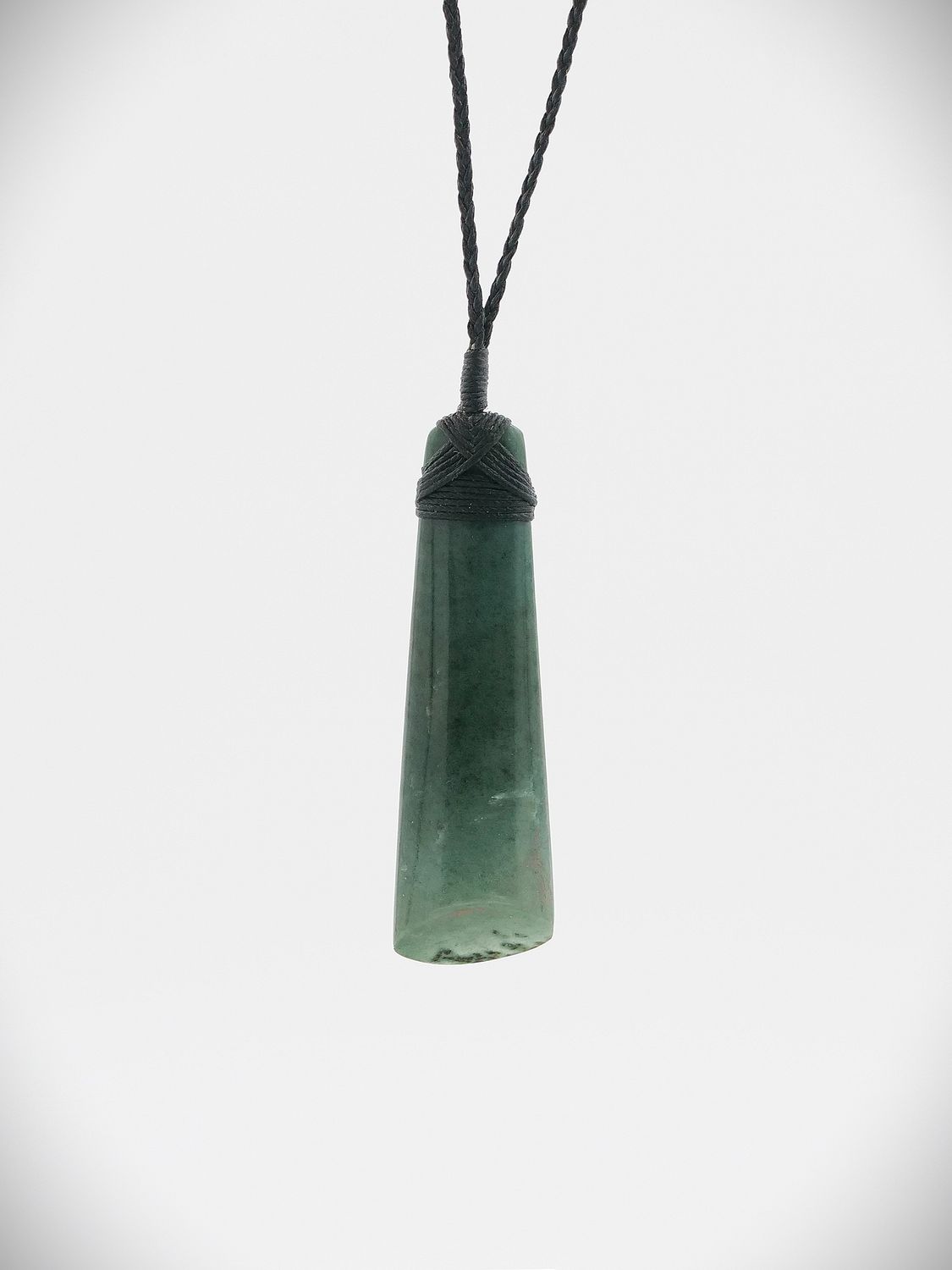 Moko Pounamu Toki NZ Genuine Kawakawa Flower Greenstone - Poutawa