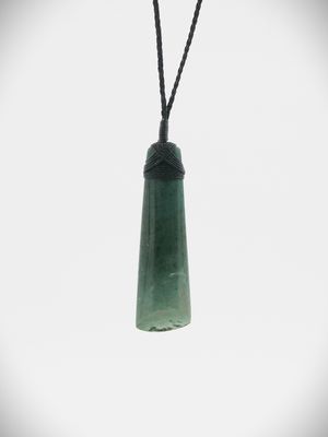 Moko Pounamu Toki NZ Genuine Kawakawa Flower Greenstone - Poutawa
