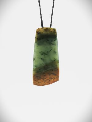 Moko Pounamu Toki NZ Genuine Kawakawa Flower Greenstone - Wainuioru