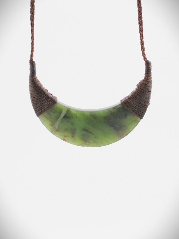 Moko Pounamu Kouma (Breastplate) NZ Genuine Totoweka Greenstone - Ngaumutawa