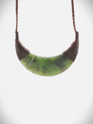 Moko Pounamu Kouma (Breastplate) NZ Genuine Totoweka Greenstone - Ngaumutawa