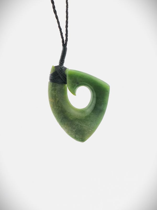 Moko Pounamu Hei Matau (Hook) NZ Genuine Kawakawa Flower Greenstone - Kopuaranga