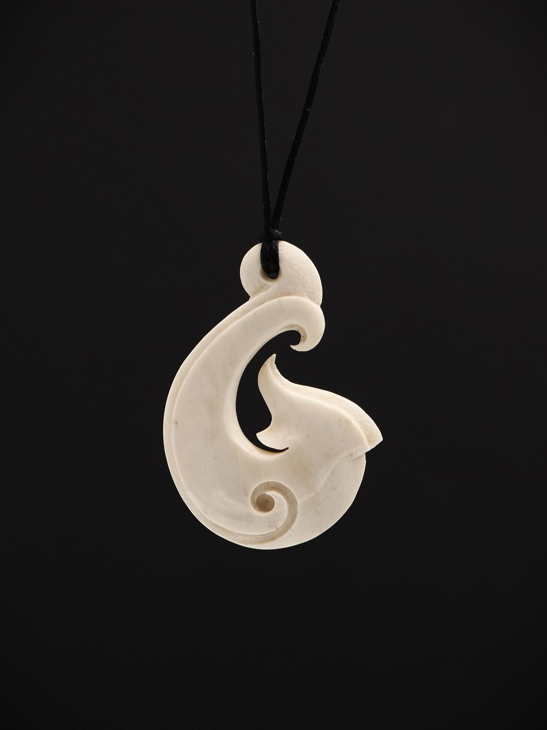 Moko Pounamu Hei Matau (Hook) Bone Carving - Herangi