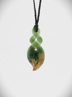 Moko Pounamu Pikorua NZ Genuine Kahurangi Flower Greenstone - Otepatotu
