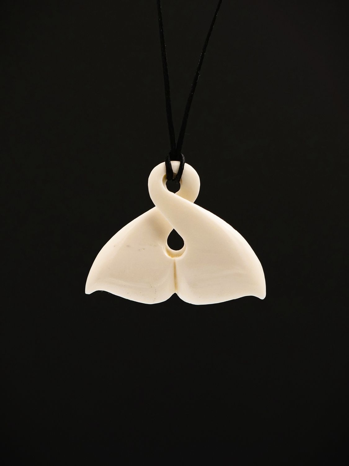 Moko Pounamu Pikorua (Twist) Whale Tail Whale Bone Carving - Mohakatino