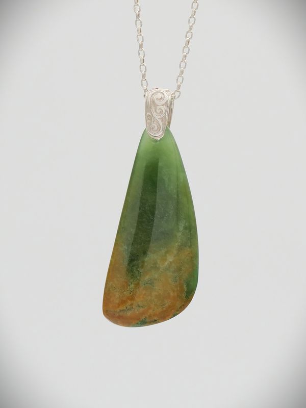 Moko Pounamu Gilt Jewellery Roimata (Drop) NZ Genuine Kahurangi Flower Greenstone & Sterling Silver - Awaroa