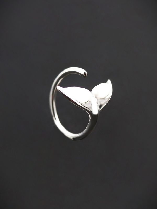 Moko Pounamu Whale Tail Sterling Silver Ring - WT3