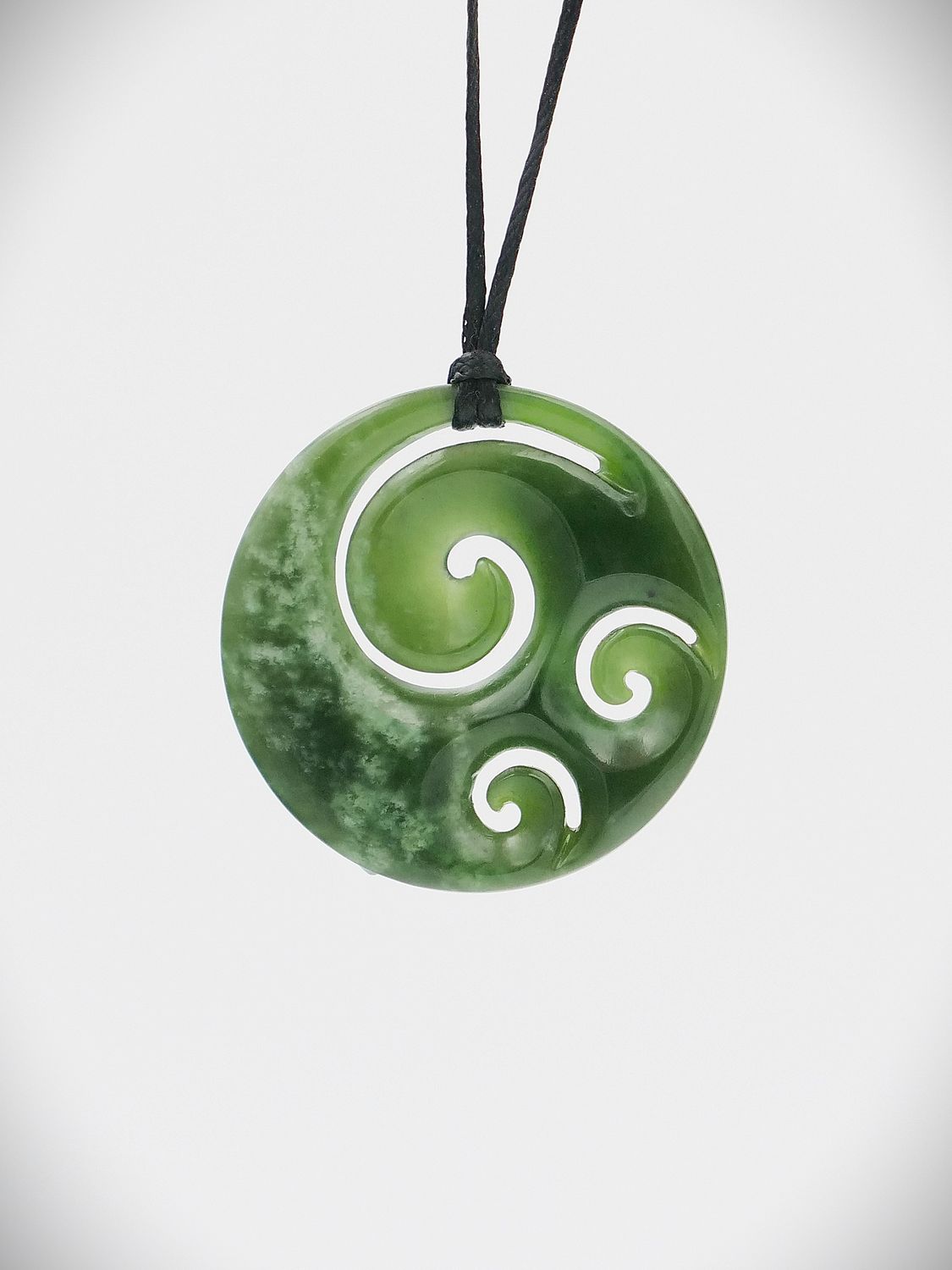 Moko Pounamu Porohita (Disc) Koru NZ Genuine Kahotea Greenstone - Ihuraua