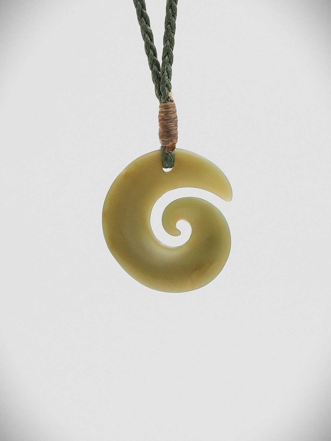 Moko Pounamu Koru NZ Genuine Inanga Greenstone  - Whakataki