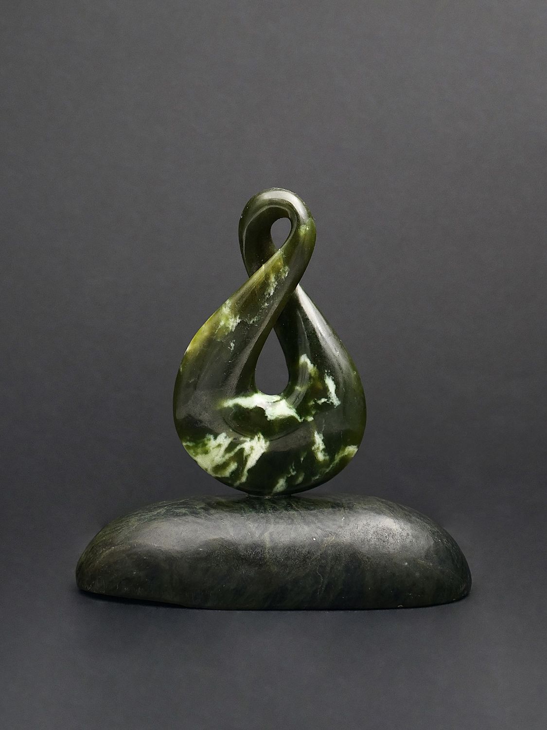 Moko Pounamu Pikorua NZ Genuine Kahotea, Kawakawa Greenstone - Aohanga