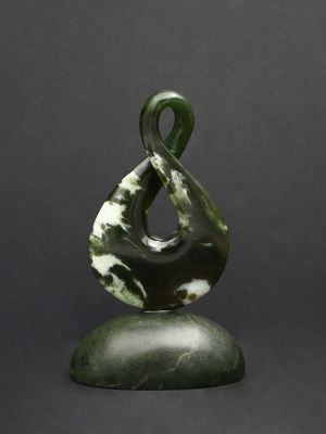 Moko Pounamu Pikorua NZ Genuine Kahotea, Kawakawa Greenstone - Mangapakeha