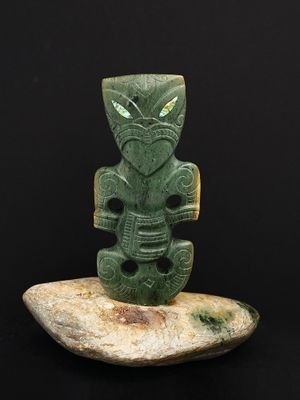 Moko Pounamu Tiki Sculpture NZ Genuine Kokopu Raukaraka Greenstone - Kumeroa