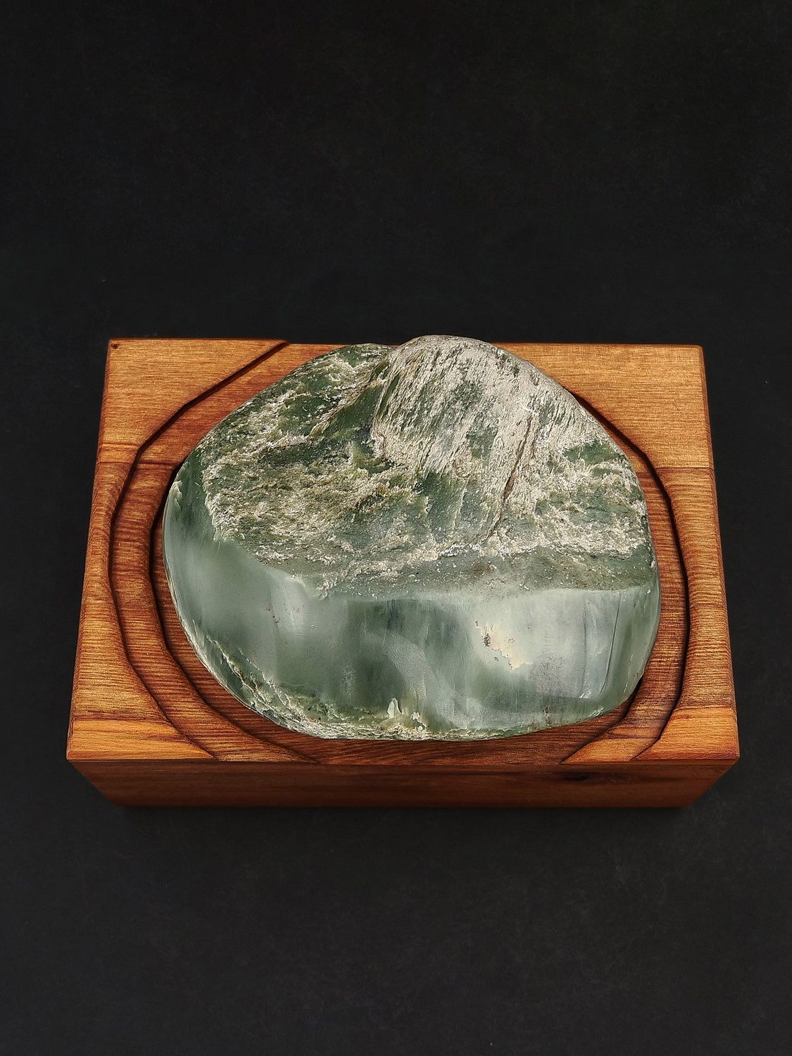Moko Pounamu NZ Genuine Inanga Greenstone - Waitahora