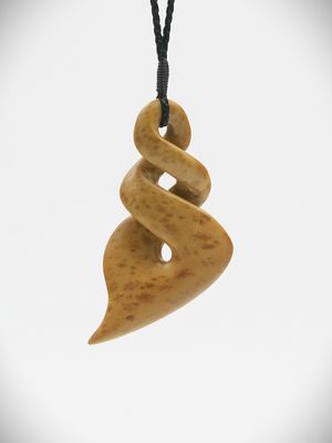 Moko Pounamu Double Pikorua (Twist) NZ Genuine Kokopu Greenstone - Marainanga