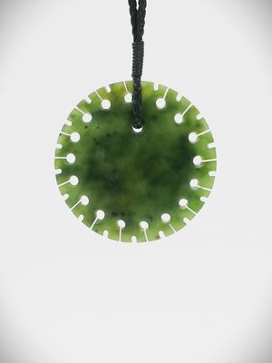 Moko Pounamu Notched Porohita (Disc) NZ Genuine Kawakawa Greenstone - Omakere