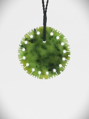 Moko Pounamu Notched Porohita (Disc) NZ Genuine Kawakawa Greenstone - Kopua