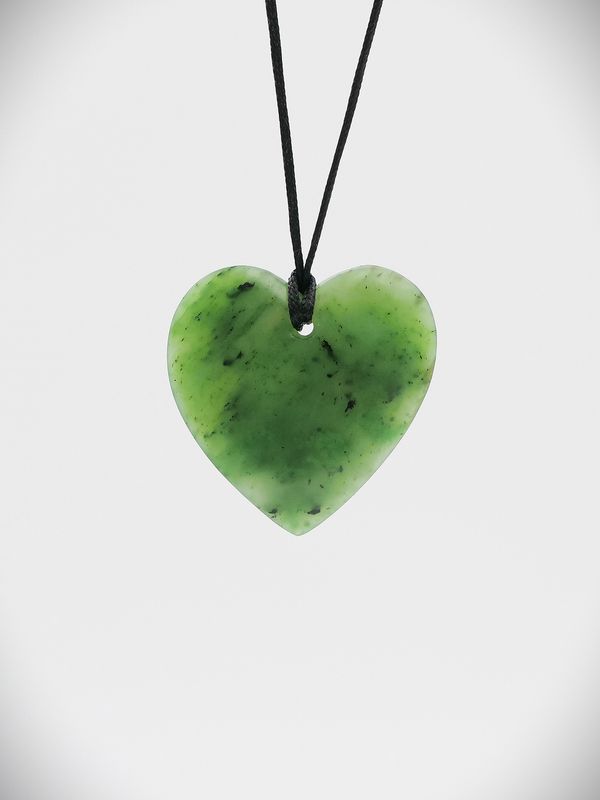 Moko Pounamu Heart NZ Genuine Kahurangi Flower Greenstone - Takapau