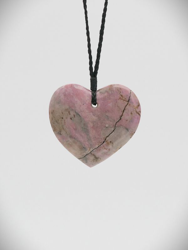 Moko Pounamu,   Heart NZ Genuine Rhodonite stone - Hatuma