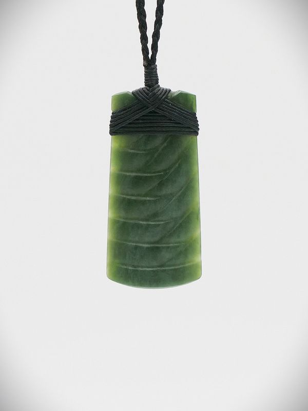 Moko Pounamu Toki NZ Genuine Kawakawa Greenstone - Ongaonga