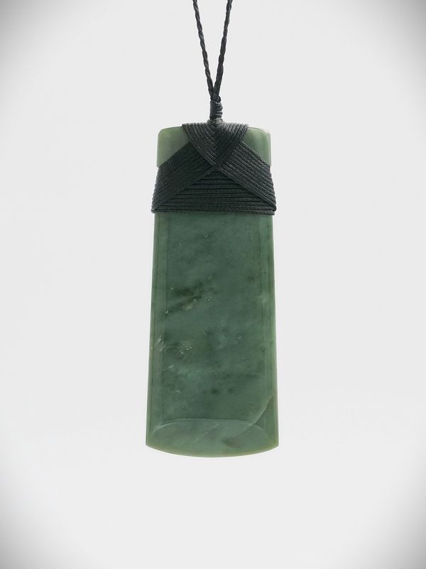 Moko Pounamu Toki NZ Genuine Inanga Greenstone - Wharekaho