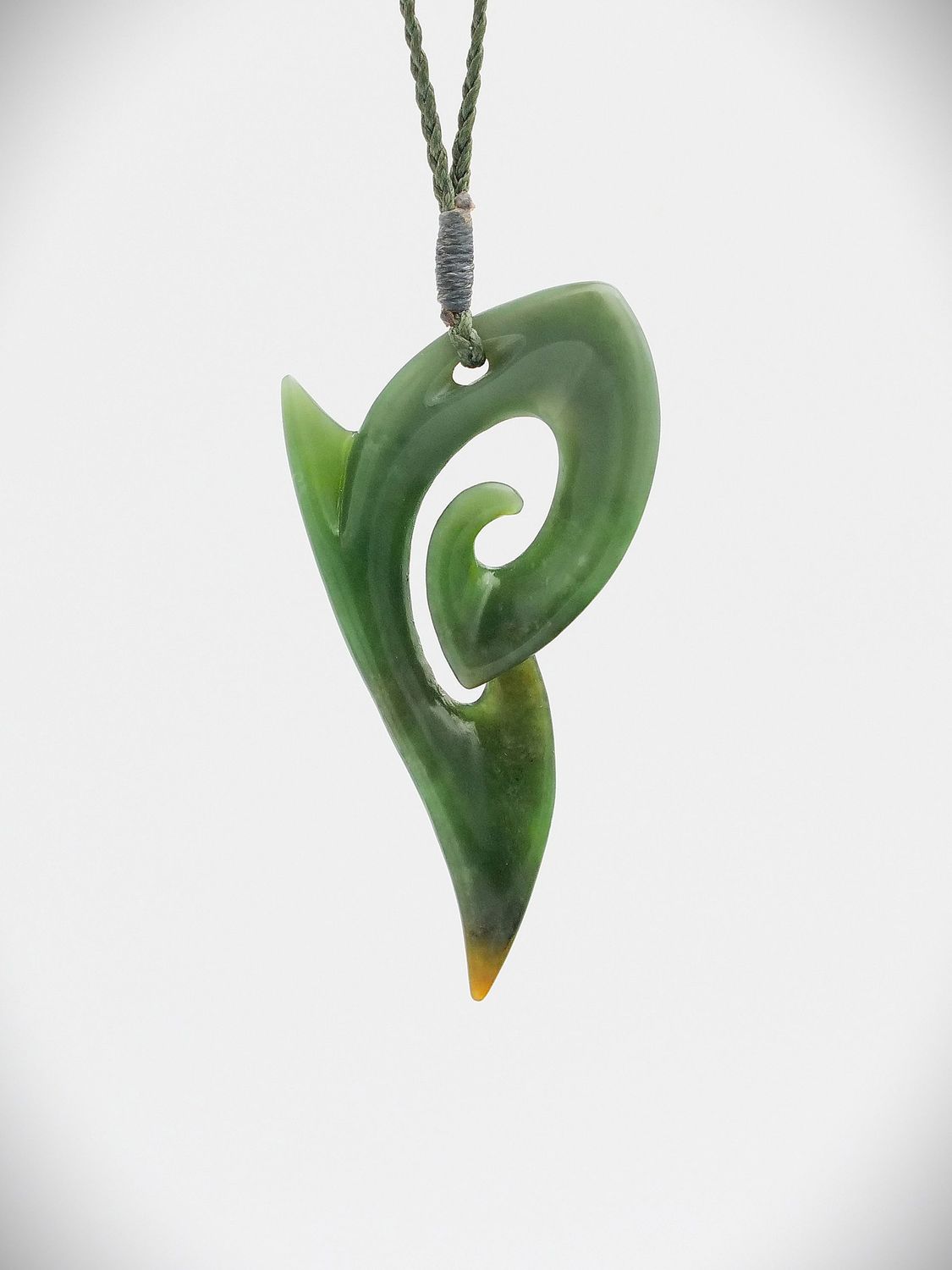 Moko Pounamu Contemporary Koru NZ Genuine Inanga/Kahurangi Flower Greenstone - Omakere
