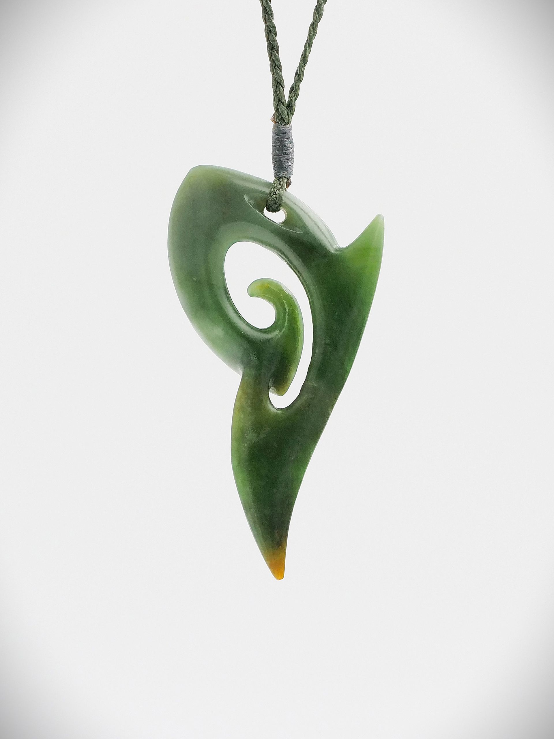 Moko Pounamu Contemporary Koru NZ Genuine Inanga/Kahurangi Flower Greenstone - Omakere
