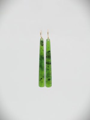 Moko Pounamu NZ Kahurangi Greenstone & 9ct Gold Earrings - Maraetotara