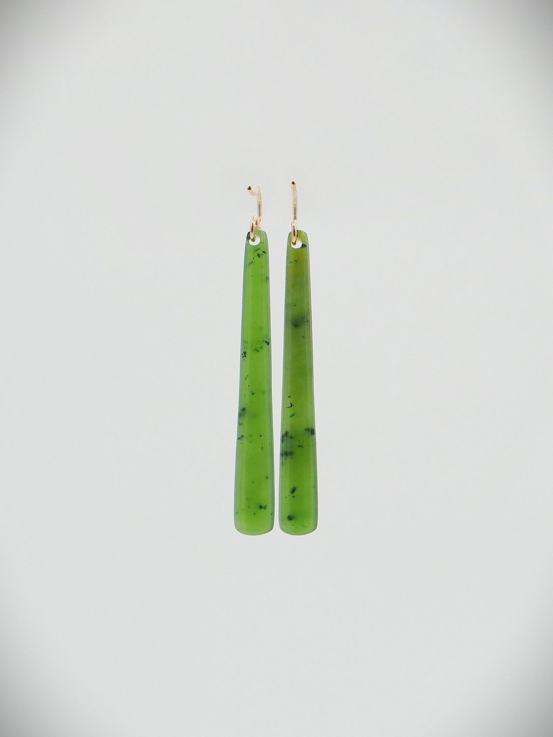 Moko Pounamu NZ Kahurangi Greenstone & 9ct Gold Earrings - Te Hauke