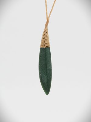 Moko Pounamu Artistic Leaf NZ Genuine Kawakawa Greenstone - Te Hauke