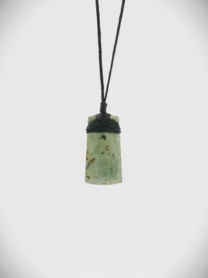 Moko Pounamu Pepe Toki NZ Genuine Kokopu Greenstone - Taipa