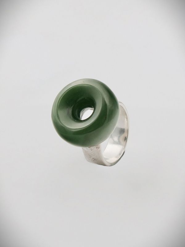 Moko Pounamu Ana Krakosky NZ Genuine Kahurangi Greenstone & Sterling Silver Mauri Ring - Aramoana